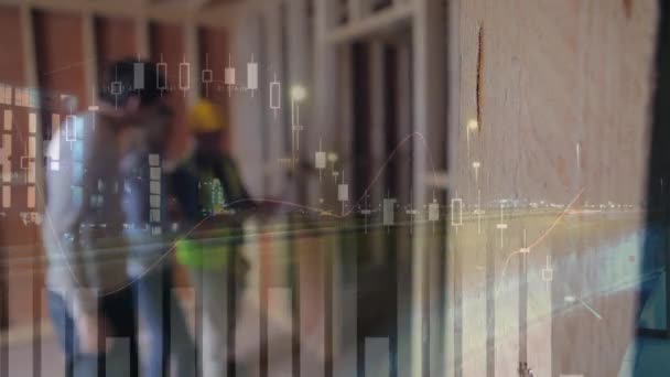 Цифровой Фоторобот Пары Бригадиром Проверяющим Строительной Площадке Дом Шоссе Статистикой — стоковое видео