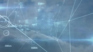 Blockchain döngüleri ve bağlantı çizgilerini hareket ettiren sinematik görünüm, animasyon yazmada rastgele dijital kodlar ve bir demet bulut arka planda grafikleri hareket ettirme