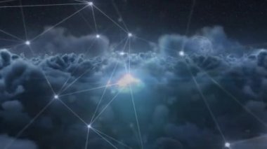Dolunay arka plan ile bulutlu bir gece gökyüzünde blockchain döngüler ve bağlantı hatları boyunca hareketli parçacık dijital animasyon
