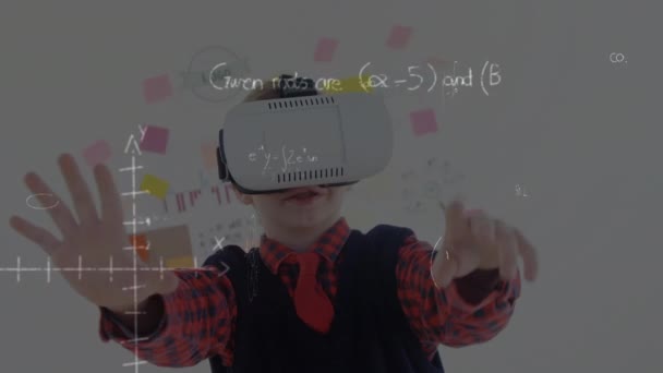 Compuesto Digital Pequeño Chico Caucásico Con Auricular Realidad Virtual Que — Vídeos de Stock