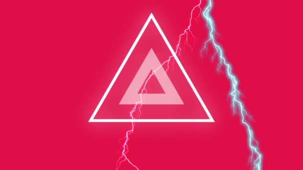 ピンクの背景に対して画面内を点滅し 稲妻が点滅する未来的な三角形のデジタルアニメーション — ストック動画