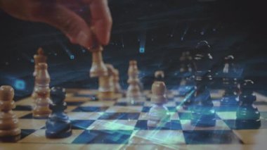 Parlayan kare desenleri bir arka plan ile satranç oynayan bir adamın dijital kompozit