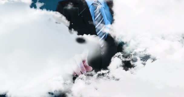 Bulutlar Yan Doğru Ayrı Iken Fütüristik Bir Simgesi Üzerinde Dokunmatik — Stok video