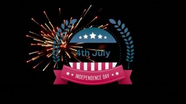 4 Temmuz dijital animasyon, afiş içinde Bağımsızlık günü metin arka plan havai fişek patlayan gösterirken ekranda uzaklaştırma