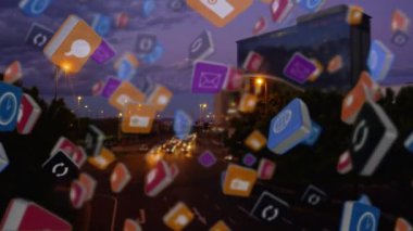 İleriuçan internet sembolleri dijital animasyon. Arka plan bir görünüm eğer bir otoyol gece şehir ayrılıyor