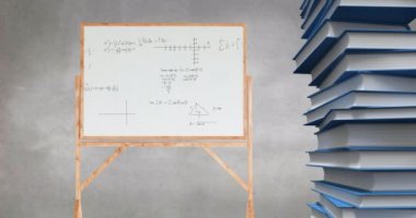 Dijital animasyon bir matematiksel denklemler ve grafikler ahşap çerçeve ile beyaz tahta ve ekran 4k sağ tarafında yerleştirilen mavi kitap yığını ile yazılmış
