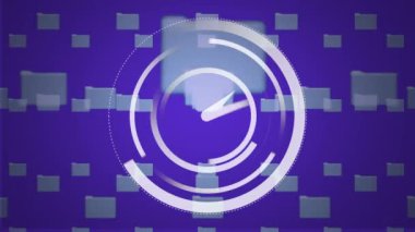 Kare desenler dijital devre ile bir kilit oluşturmak için dışarı yakınlaştırır iken ekranın ortasında bir analog saatin dijital animasyon. Menekşe arka plan program kodları hareket gösterir.