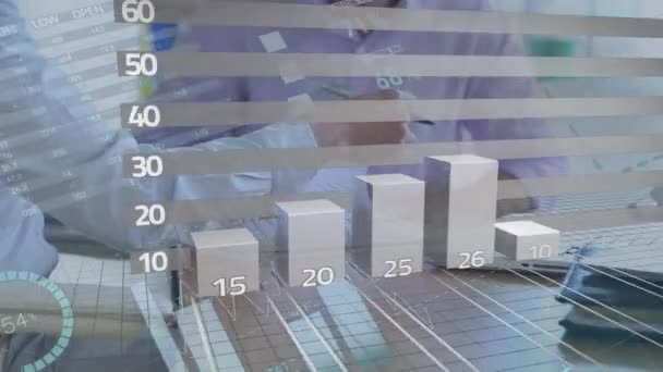 Animación Digital Gráfico Con Una Flecha Mientras Diferentes Gráficos Mueven — Vídeos de Stock