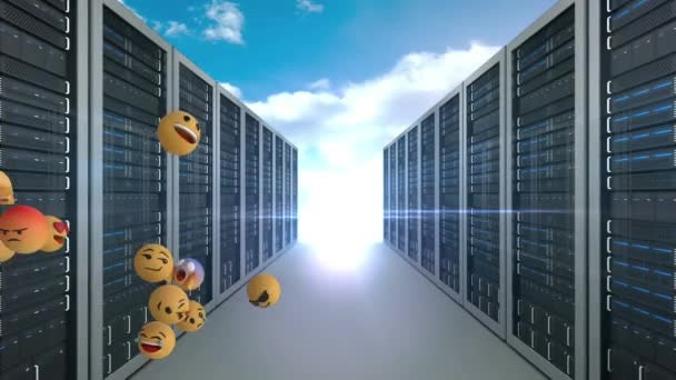 Animazione Icone Emoji Che Volano Sinistra Destra Con Server Computer — Video Stock