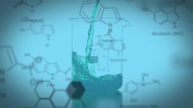 Mavi arka plan üzerindeki kimyasal bileşiklerin verileri ve yapısal formülü ile renkli kimyasal sıvı ile doldurulan bir laboratuvar kabının animasyonu