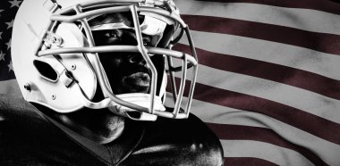 Amerikan bayrağına karşı Güçlü Rugby Oyuncusu