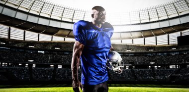 Stadyumda güneşli bir günde rugby gol sonrası karşı Güçlü Rugby Oyuncu