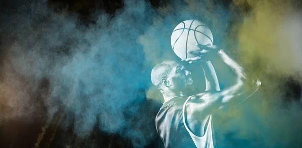 Basketbalspeler Tegen Spatten Van Kleur Poeder — Stockfoto