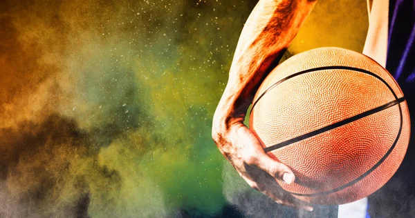 Sarı Renk Tozu Sıçramasına Karşı Basketbolcu — Stok fotoğraf