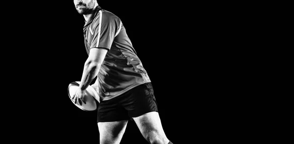 Tough Rugby Player Isolé Sur Fond Noir — Photo