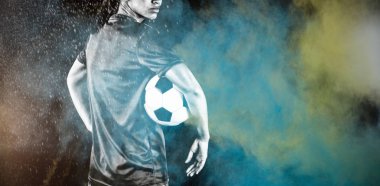 Renk tozu sıçramasına karşı sert kadın futbolcu