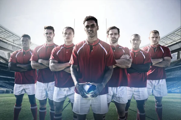 Rugby Team Staat Het Veld Tegen Rugby Doelpaal Een Zonnige — Stockfoto