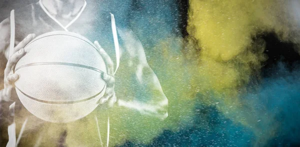 Renk Tozu Sıçramasına Karşı Basketbolcu — Stok fotoğraf