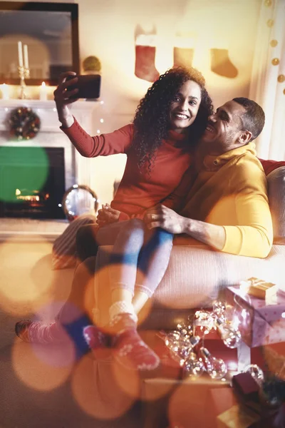 Composite Image Brown Parquet Couple Making Selfie Home Christmas Time — Stock Photo, Image