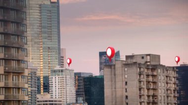 Şehir manzarası üzerinde üç kırmızı ve beyaz lokasyon iğnesi animasyonu