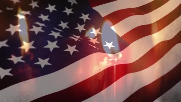 Animatie Van Brandende Kaarsen Met Een Amerikaanse Vlag Achtergrond — Stockvideo