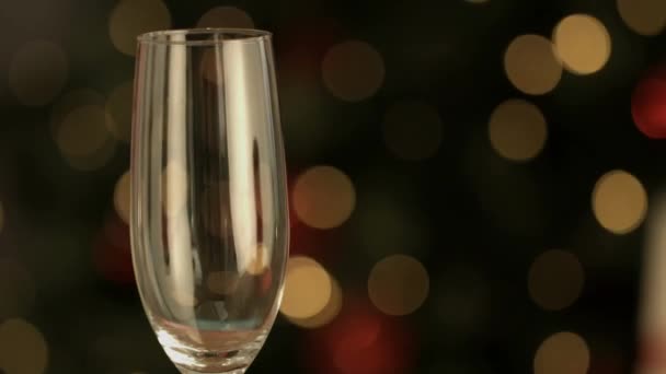 Animation Orden Gott Nytt Skrivet Vita Bokstäver Med Champagne Hälls — Stockvideo