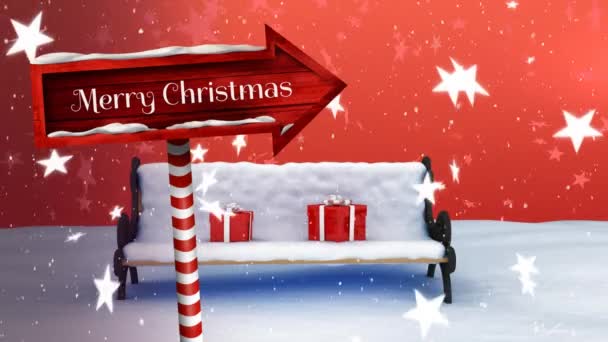 Animace slov Veselé Vánoce napsané v bílém na červené dřevěné šipky tabuli s padajícími sněhové vločky a hvězdy, se dvěma červenými dárky na sněhem pokryté lavičce na červeném pozadí