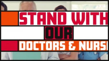 Kafkasyalı bir grup doktor üzerine renkli afişler içinde metin animasyonu. Halk sağlığı salgını Coronavirüs Covid 19 sosyal mesafe ve karantina konsept dijitasında kendini izolasyon