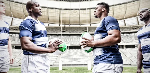 Duas Equipes Jogadores Rugby Multi Étnicos Jogando Rugby Estádio Esportes — Fotografia de Stock