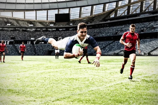 Duas Equipes Jogadores Rugby Multi Étnicos Jogando Rugby Estádio Esportes — Fotografia de Stock