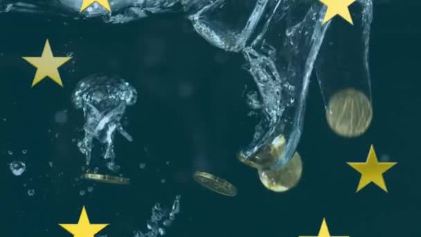 Animación Estrellas Amarillas Girando Sobre Monedas Cayendo Agua Concepto Finanzas — Vídeos de Stock