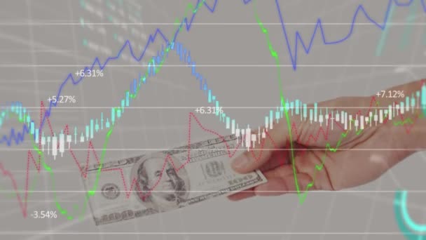 Animation Der Datenverarbeitung Und Digitaler Finanzinformationen Über Personen Die Hintergrund — Stockvideo