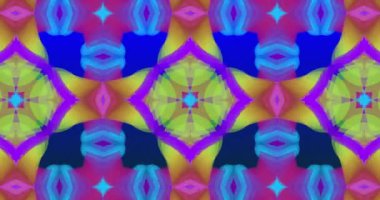Parlayan çoklu kaleydoskop soyut şekillerinin animasyonları, eğimli mavi arkaplan üzerinde kusursuz döngü içinde hipnotik hareketlerle hareket ediyorlar..