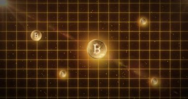 Siyah zemin üzerinde sarı ızgara üzerinde parlayan altın Bitcoin sembollerinin animasyonu. Çevrimiçi güvenlik kavramı dijital olarak oluşturulmuş görüntü.
