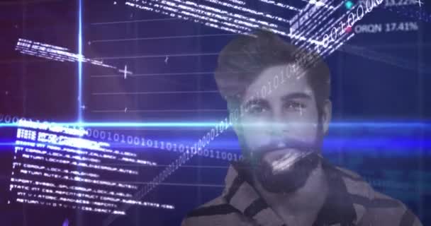 Animace Portrétu Člověka Digitálním Burzovním Zpracováním Finančních Dat Fialovém Pozadí — Stock video