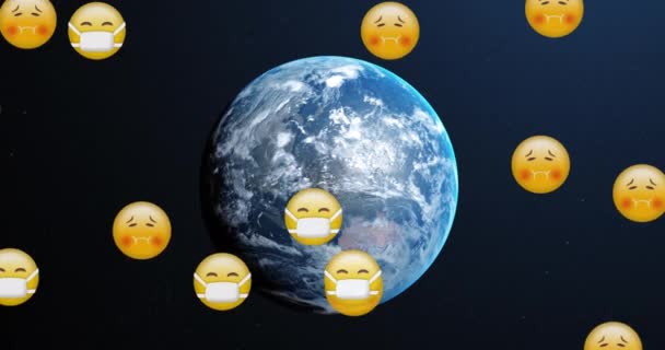 Animace Nemocných Emojis Obličejovými Maskami Chránícími Před Covid Koronavirem Letícím — Stock video