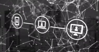 Dijital simge Ağı 'nın şehir manzarasına karşı bağlantı ağı üzerinden dijital animasyonu. Küresel ağ ve bağlantı kavramı