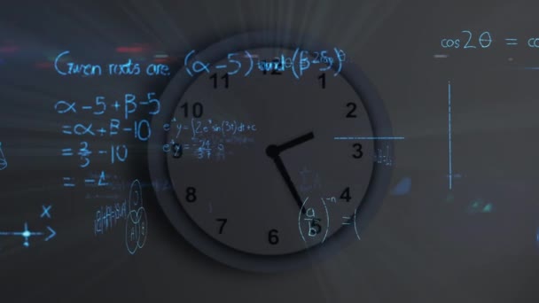 Animación Reloj Corriendo Sobre Ecuaciones Matemáticas Azules Flotando Fondo Teh — Vídeo de stock