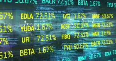 Borsa verilerinin dijital animasyonu gökyüzündeki kara bulutlara karşı veri işleme üzerinde işleniyor. Küresel ekonomi borsa konsepti