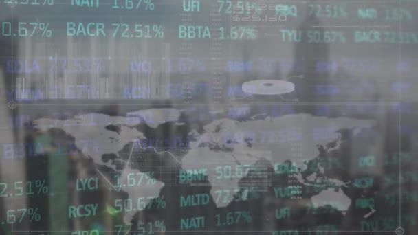 Digitale Animatie Van Beursgegevensverwerking Wereldkaart Tegen Financiële Gegevensverwerking Mondiale Economie — Stockvideo