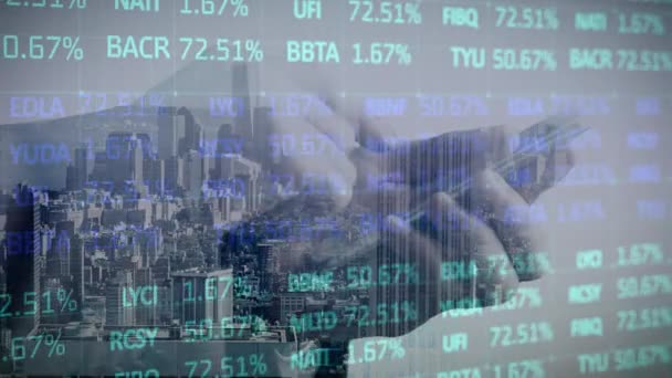 Digitale Samengestelde Video Van Stock Market Dataverwerking Handen Met Behulp — Stockvideo