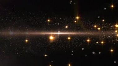 Karanlık bir arkaplanda parıldayan parlak ışık ve ışık yollarının canlandırılması. Işık, renk ve hareket kavramı dijital olarak oluşturuldu.