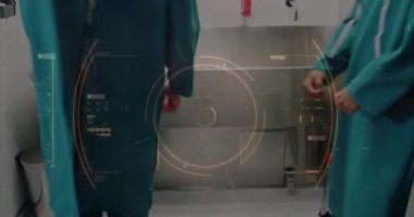 Coronavirus Covid 19 hücre animasyonu ve iki cerrahın el yıkaması ve sohbet etmesi. Coronavirus Covid 19 salgın konsepti dijital olarak üretildi..