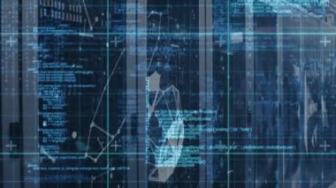 Veri işleme ve sunucu odasındaki bağlantı ağlarıyla dijital arayüzün animasyonu. Dijital ağ teknolojisi güvenlik konsepti dijital olarak oluşturuldu.