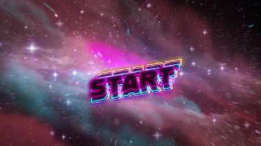 Başlangıç metninin çoklu renkli harflerle yazıldığı video ekranının animasyonu ve siyah arkaplan üzerinde yıldızlar. Antika video oyunu eğlence konsepti dijital olarak oluşturulmuş görüntü.