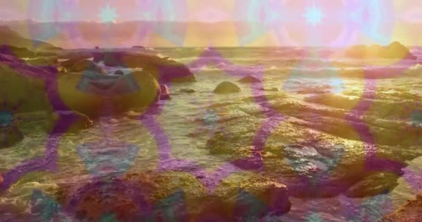 Animace Moře Létě Množstvím Abstraktních Tvarů Pohybujících Hypnotickém Pohybu Bezešvé — Stock video