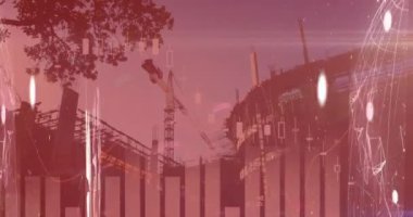 İnşaat alanındaki finansal veri işleme ile dijital arayüzün animasyonu. Küresel teknoloji çevrimiçi ağ konsepti dijital olarak oluşturulmuş görüntü.