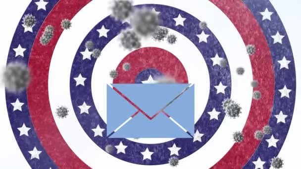 背景にアメリカ国旗が回転している円の上に封筒とCovid 19細胞のアニメーション Covid 19パンデミックコンセプトの投票後の選挙デジタルで画像を生成 — ストック動画