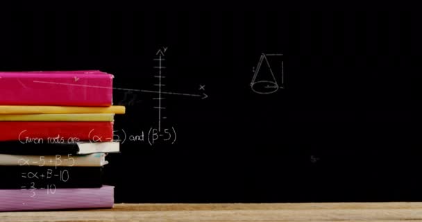 Animación Ecuaciones Matemáticas Flotando Sobre Libros Sobre Fondo Negro Educación — Vídeos de Stock