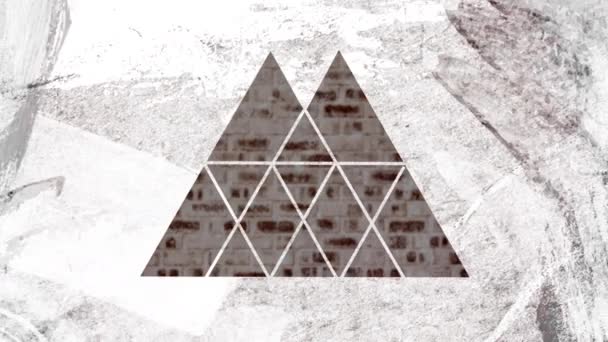 Animation Eines Gestapelten Dreiecks Ausgeschnitten Design Mit Ziegeln Hinter Und — Stockvideo